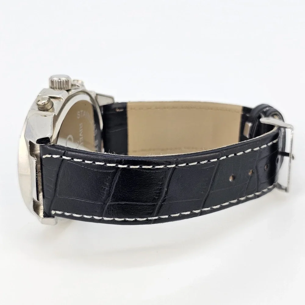 Men's Watch 44MM White Dial NEW Black Faux Leather Bands New‎ Battery